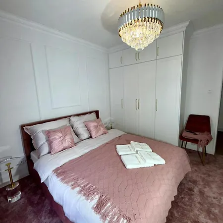 Just Unique Rose Lägenhet *