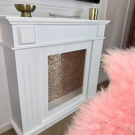 Lägenhet Just Unique Rose Poznań