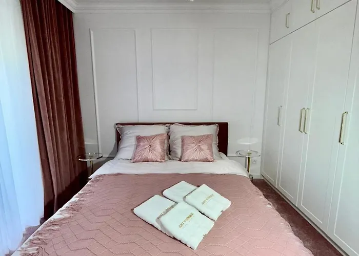 Apartment Just Unique Rose *